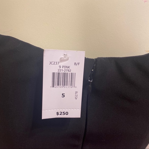 Prom Dress with slit - Picture 4 of 5